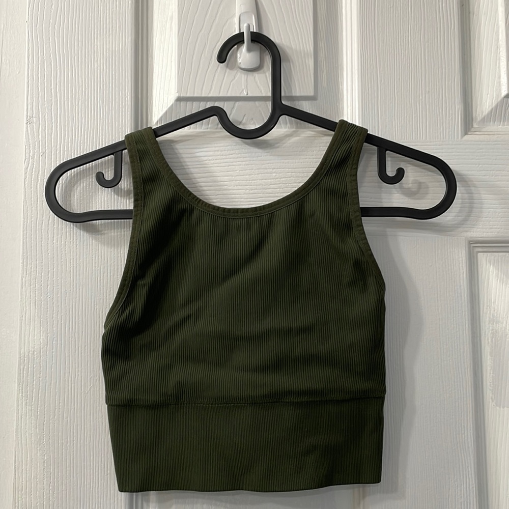 Victoria’s Secret -  compression Sports Bra Crop Top